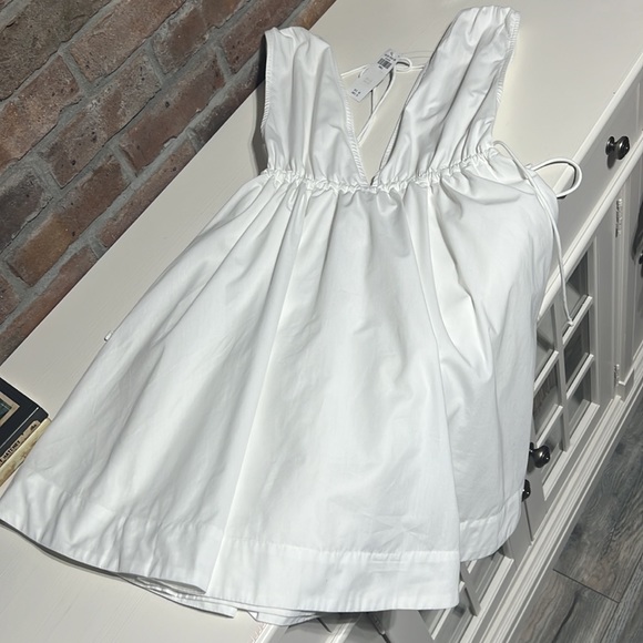 Abercrombie and Fitch white dress - Picture 4 of 16